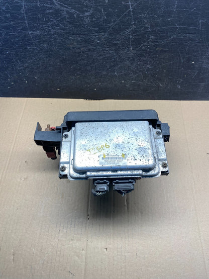 2005 Dodge Charger Fuse Box Body Control Module BCM AH7275 PS2
