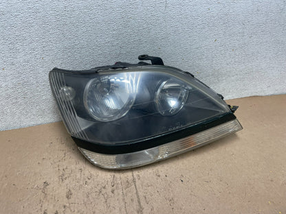 1999 to 2003 Lexus RX300 Right Passenger  Headlight Halogen Oem Q5191 DW0