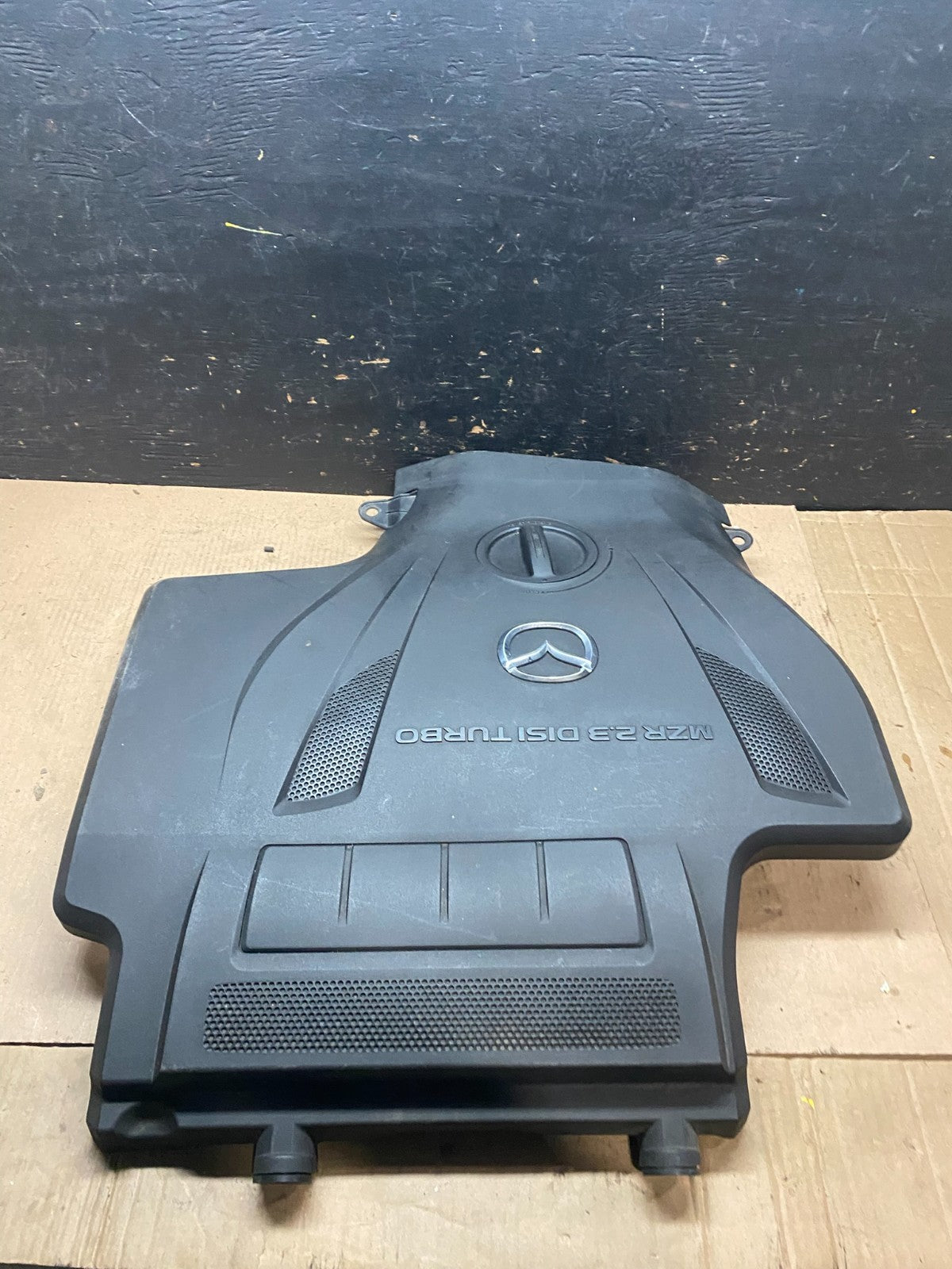 2010 2011 2012 Mazda CX7 CX-7 2.3L Engine Shield Top Cover T0423 DG1
