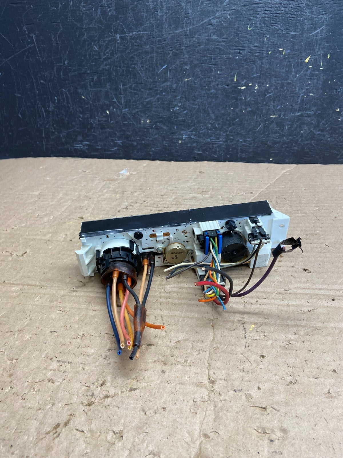 2001 - 2007 GMC Chevrolet Express 1500 Climate Control A/C AF2340 DG3