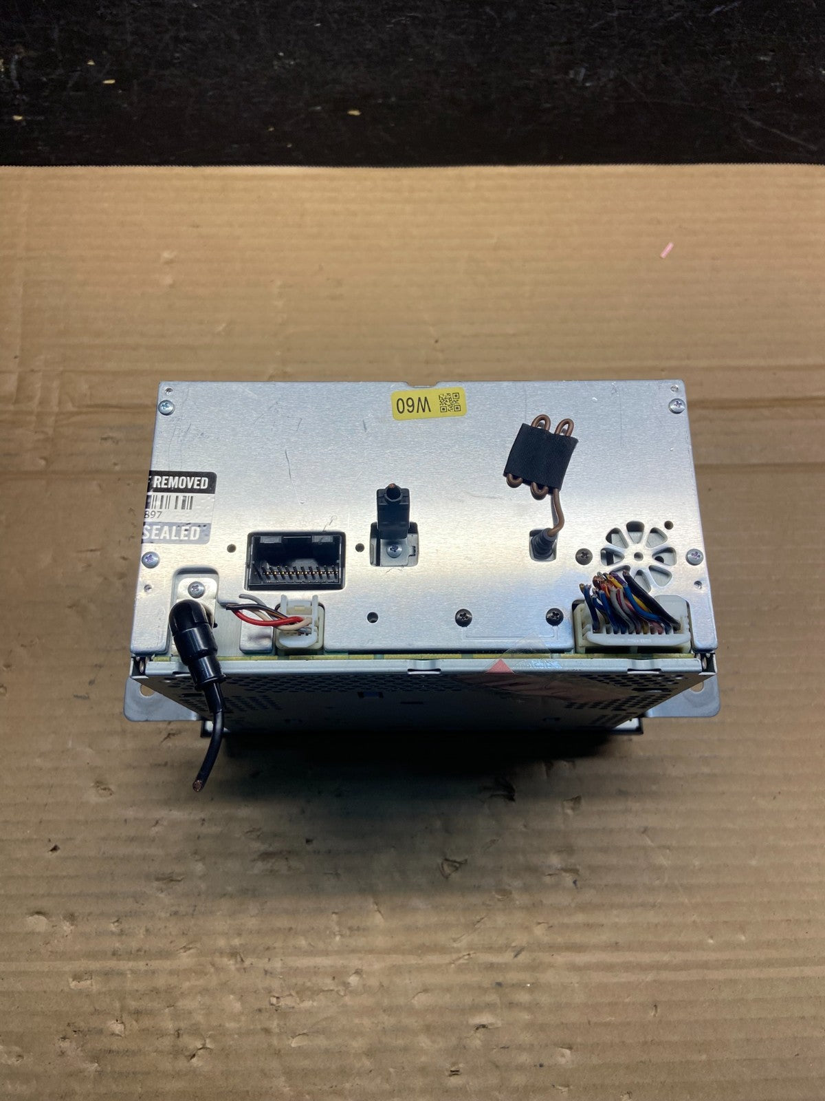 2009 to 2013 Subaru Forester Radio CD Player AUX AM/FM ae2577 DG5