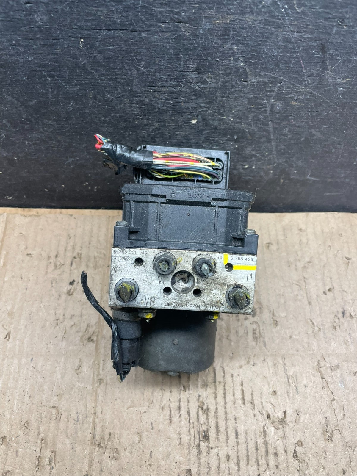 BMW X5 Series E53 ABS DSC Hydro braking unit pump 6765428 S4466 DG2