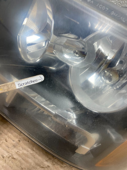2007 to 2013 Chevrolet Suburban Tahoe Left Driver LH Headlight Oem AA8802 DW3