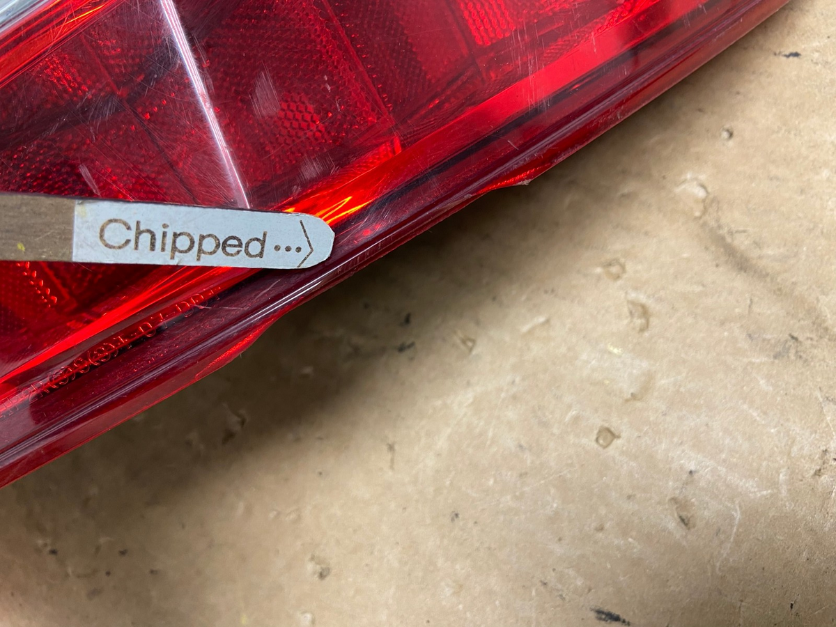 2009 2010 2011 Nissan Maxima Right Passenger RH Side Tail light AI3516 LK4