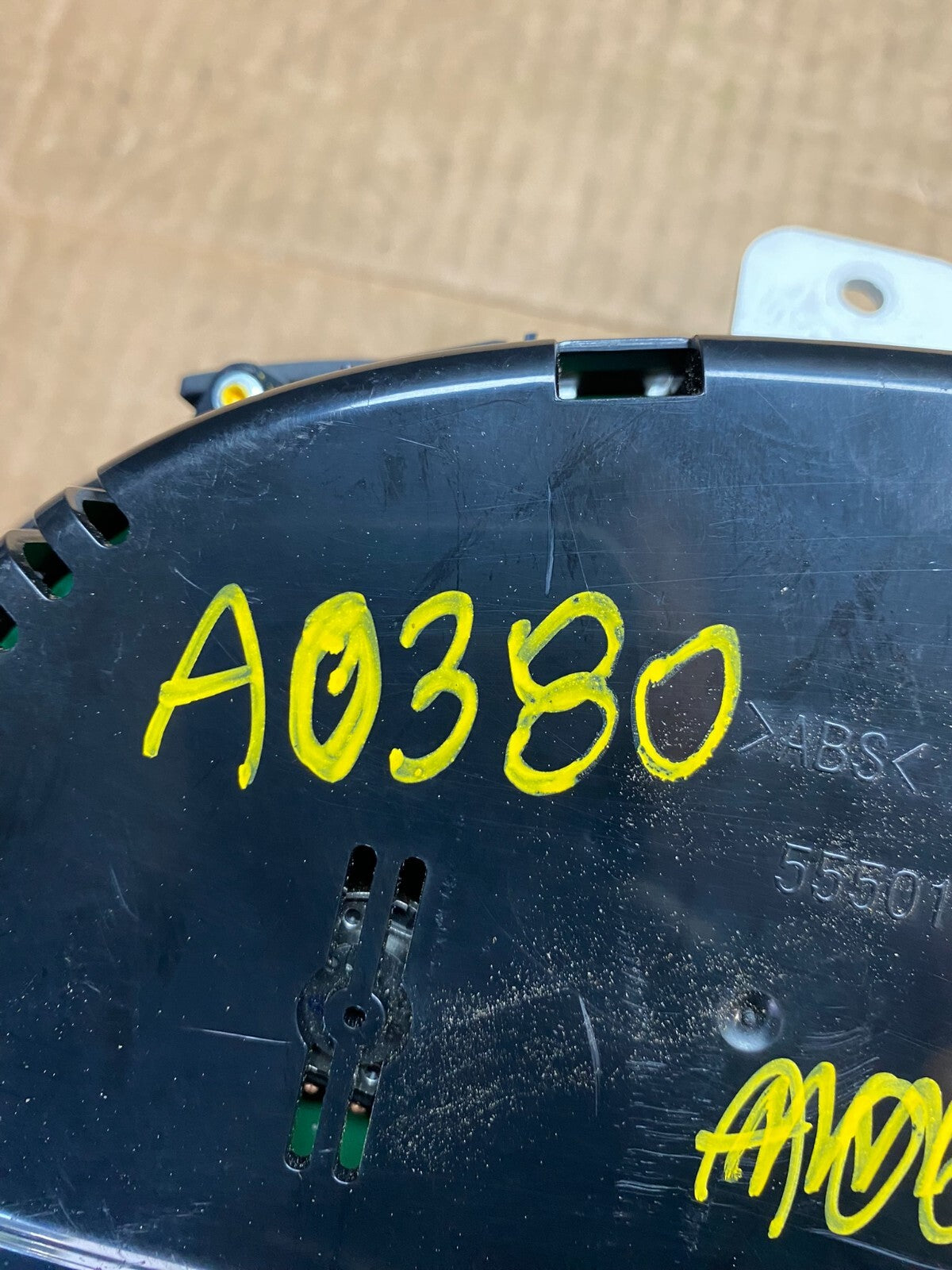 2017 to 2020 Maserati Quattroporte Speedometer Instrument Gauge Cluster A03805