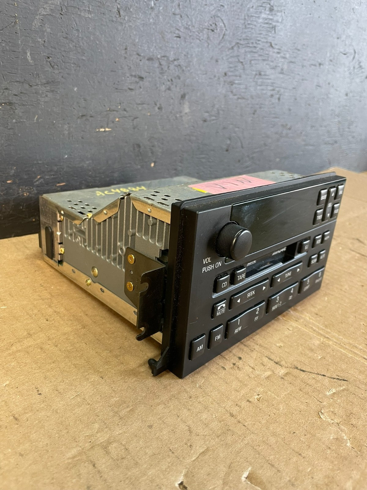1999-2002 Lincoln Continental Factory Cassette Player Radio OEM ac4884 DG1