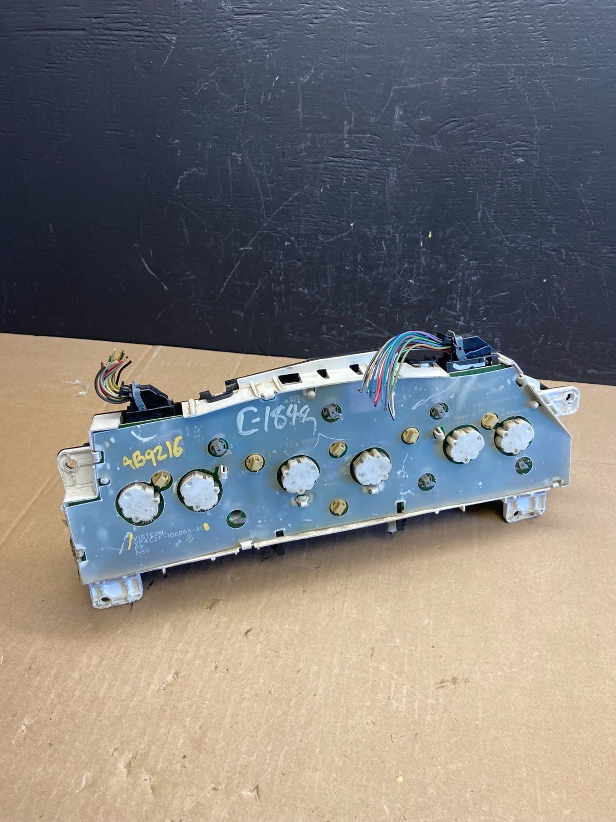 2006 Ford E350 Gauge Speedometer Cluster OEM AB9216  DG4