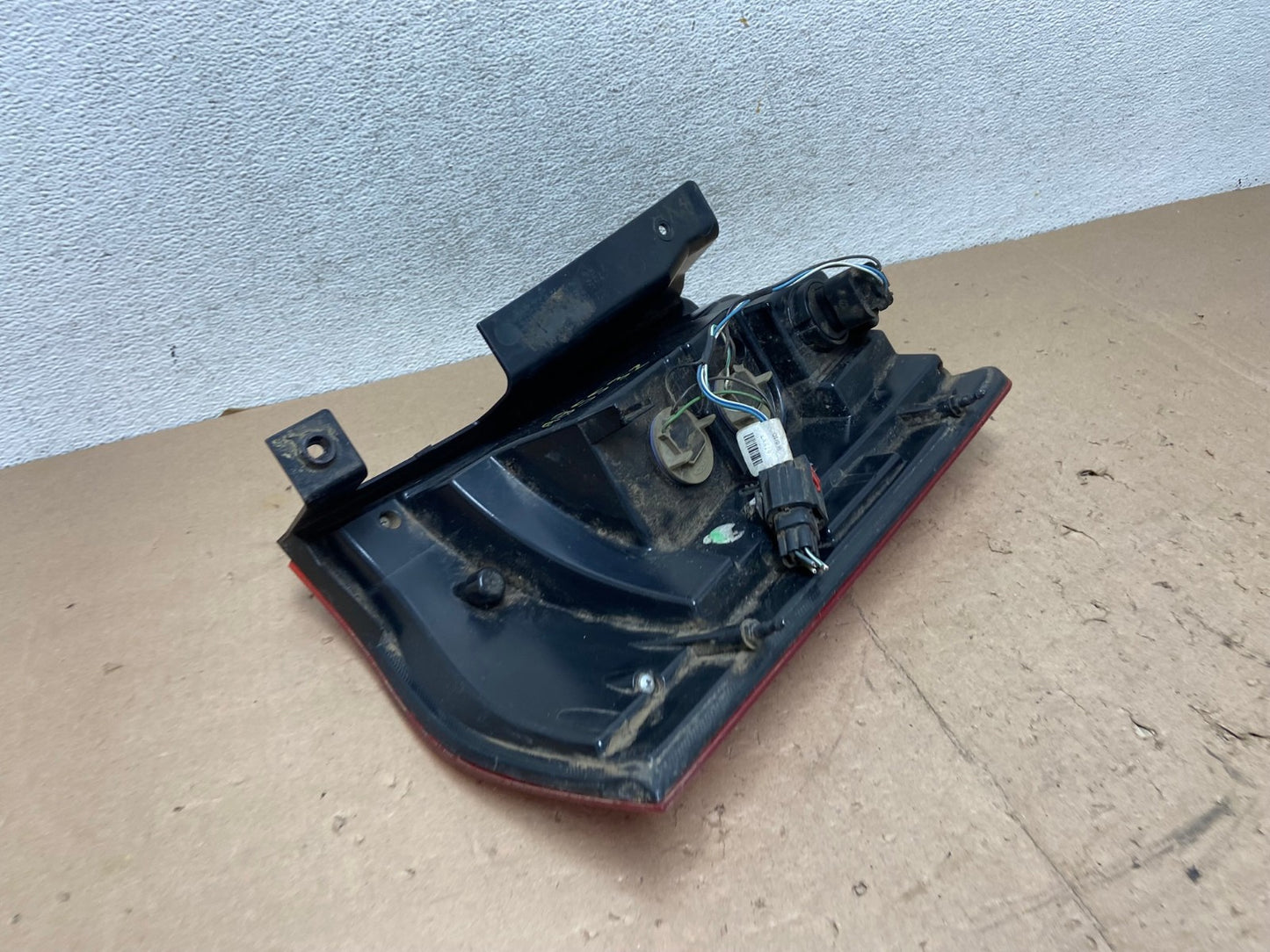 2011-2016 Chrysler Town and Country Left Driver Side Tail Light AG5532 LK6