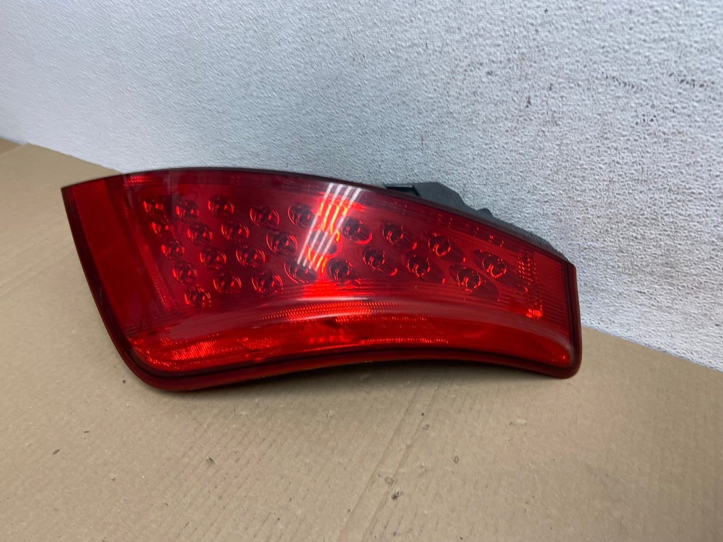 2006 to 2007 Nissan Murano Right Passenger Rh Side Tail Light AE9479 LK1