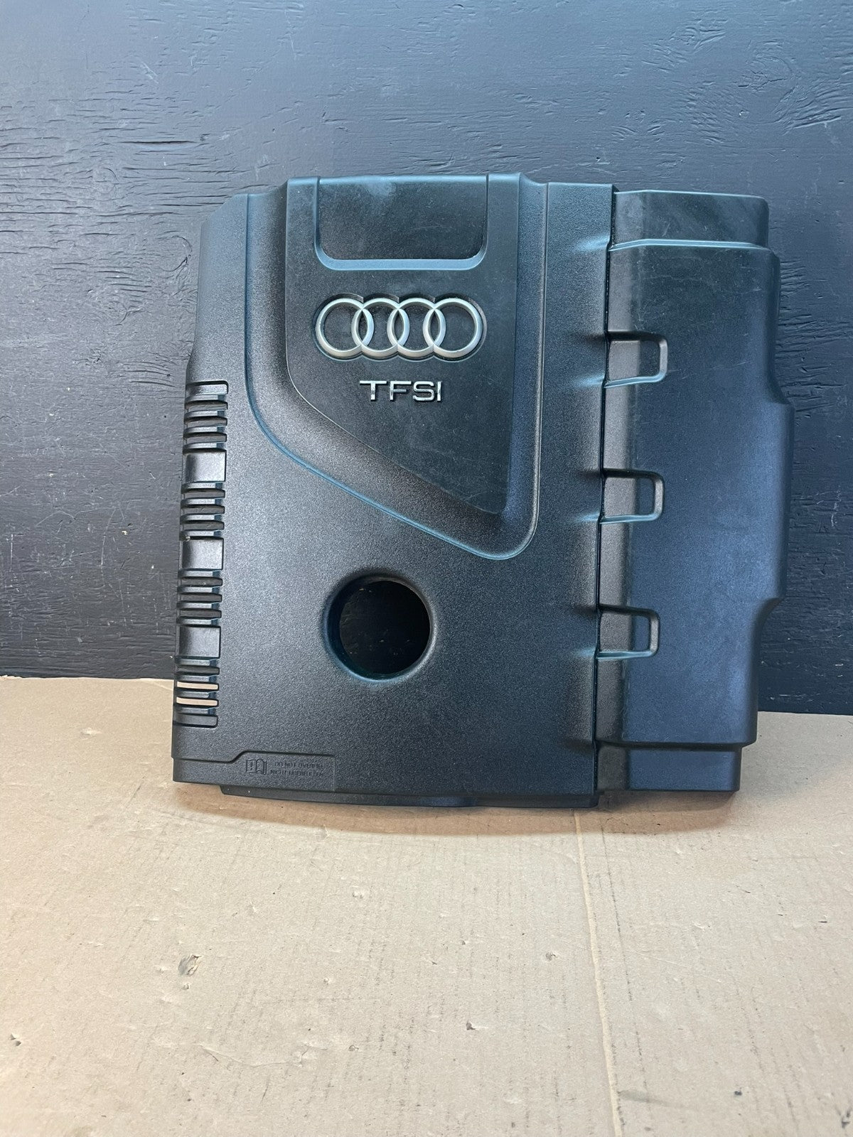 2009 to 2017 Audi A4 A5 A6 Q5 2.0L Engine Motor Cover Top Lid Trim AD8424 DG0