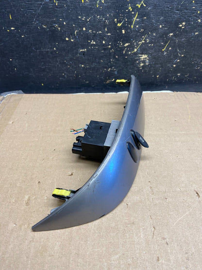 2004 to 2010 Toyota Sienna Right Side Radio Switches Bezel Trim AB1885 DG1