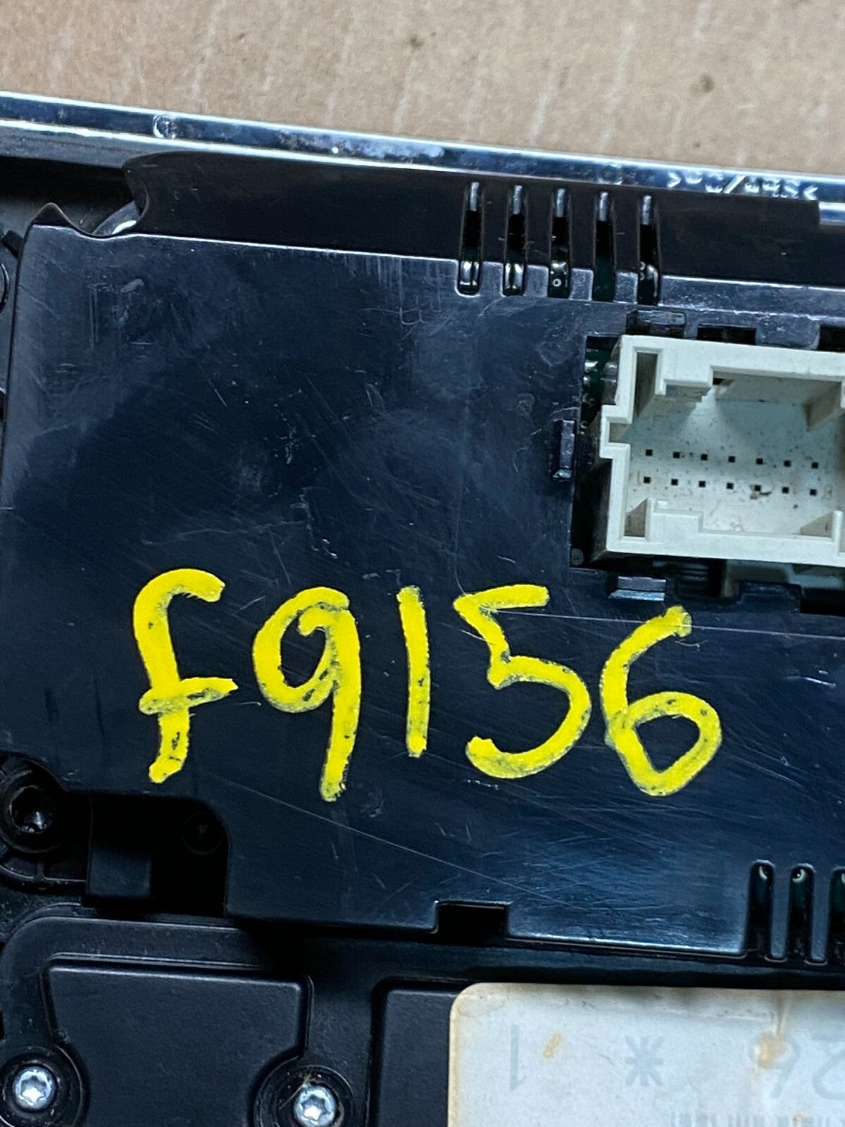 2007 2008 2009 Mercedes W251 R350 AC Temp Heater Climate Control F9156 DG16