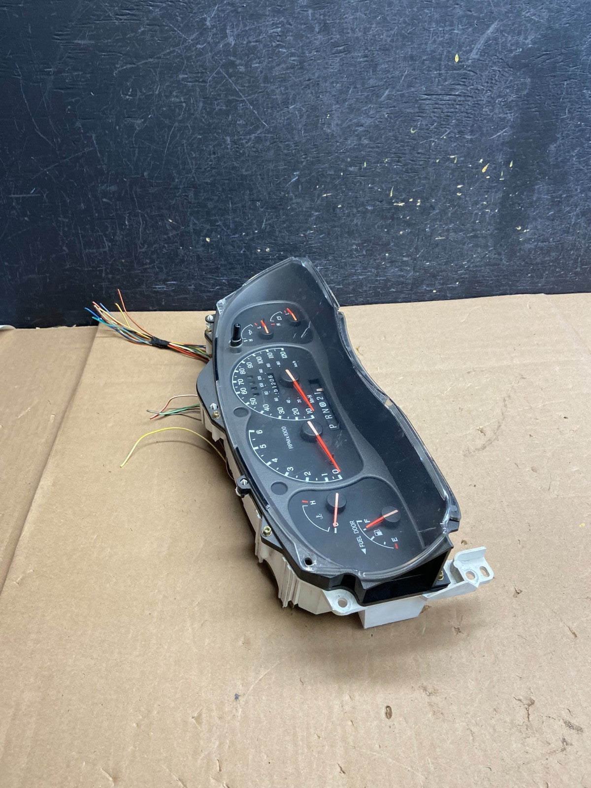 2001 2002 2003 Ford Explorer Speedometer Cluster Gauge AI3250 DG1