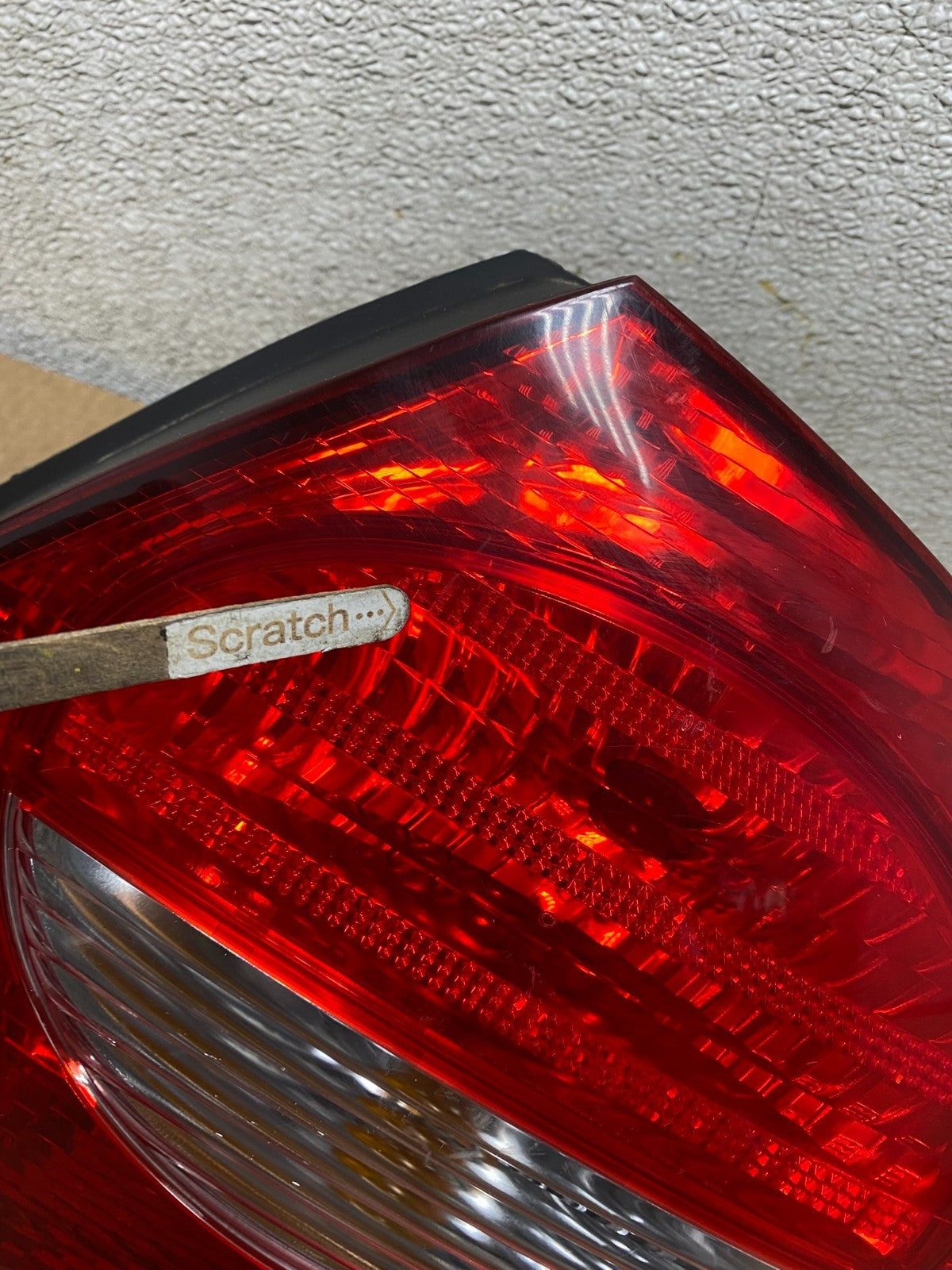 2000 to 2001 Nissan Maxima Right Passenger Rh Side Tail Light OEM V3210 DW3