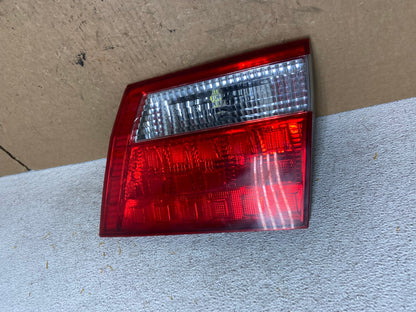2005 2006 2007 Honda Odyssey Inner Right Passenger RH Tail Light AI3578 LK2