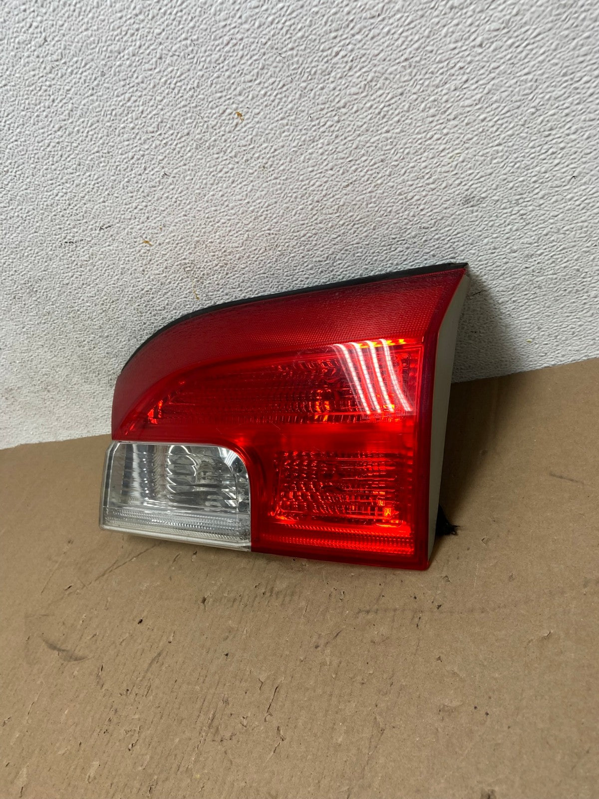2010 - 2017 GMC Terrain Tail Light Inner Right Passenger Rh AD7683 LK1