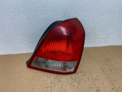 2001 2002 2003 Hyundai Elantra Right Passenger Rh Tail Light AD1409 LK0