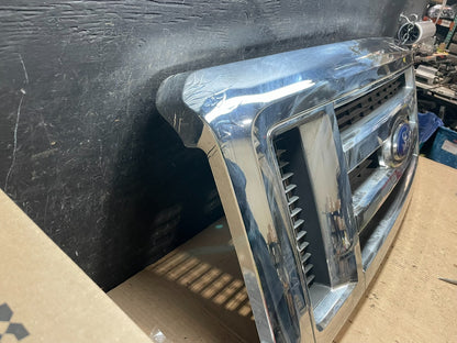 2008 to 2014 Ford Econoline E150 E250 Front Upper Chrome Grill Grille u6087 DG2