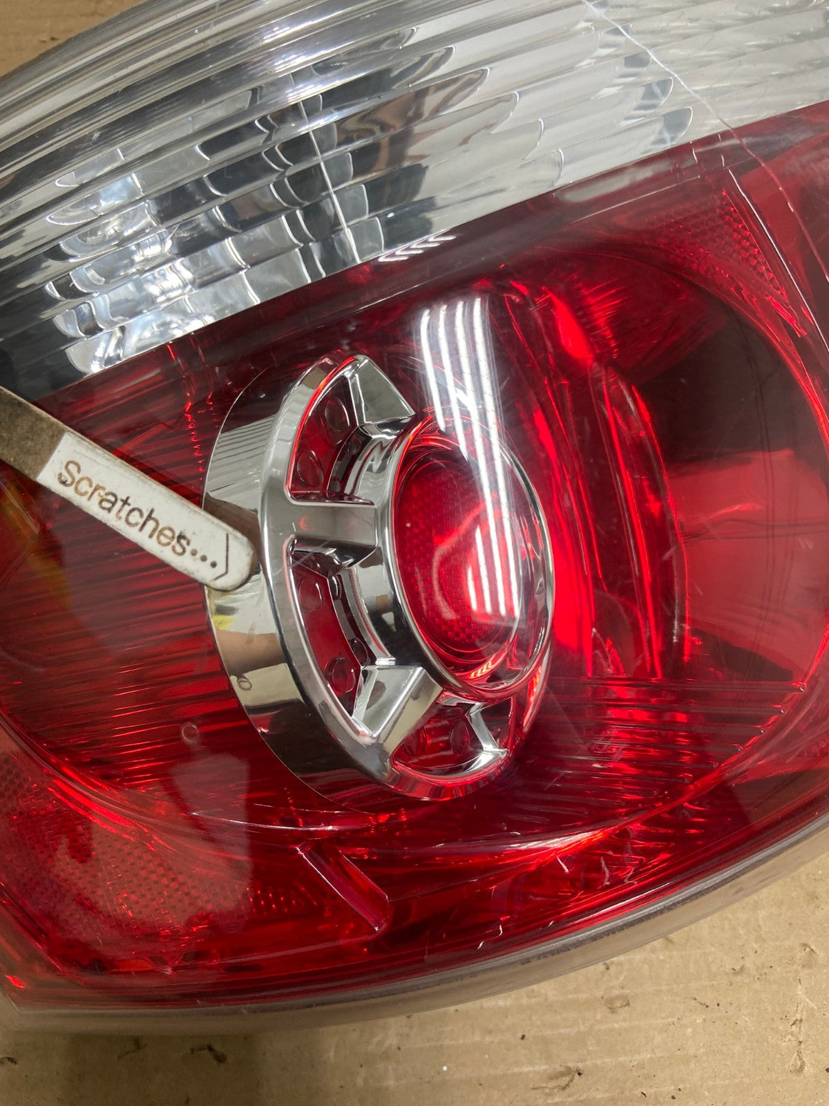 2007 to 2012 GMC Acadia Tail Light Left Side Driver Lh AG9027 LK3