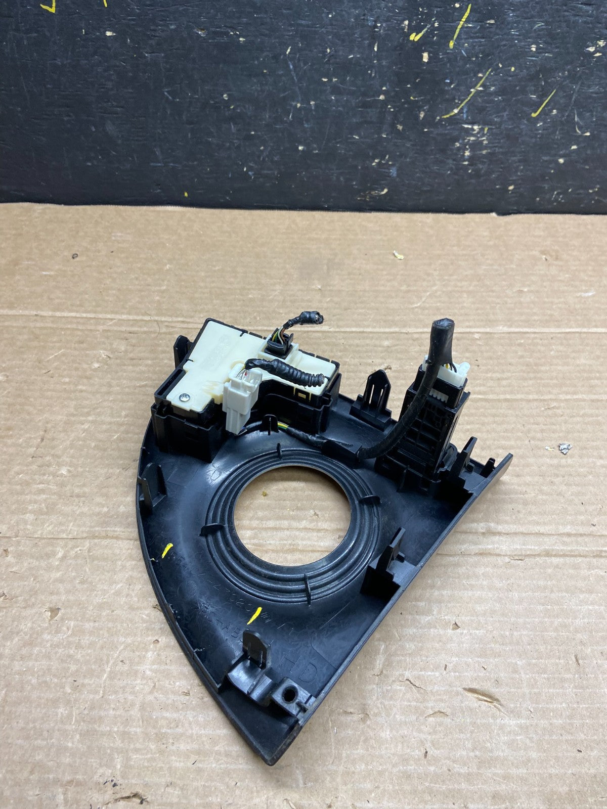 2010 to 2015 Toyota Prius 1.8L Gear Shifter Trim Panel Cover Bezel w0327 DG4