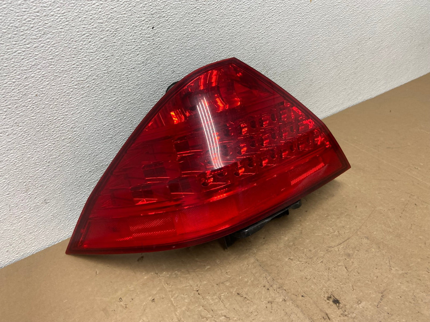 2006 - 2007 Honda Accord Left Driver Lh Side Tail light AC5957 LK2