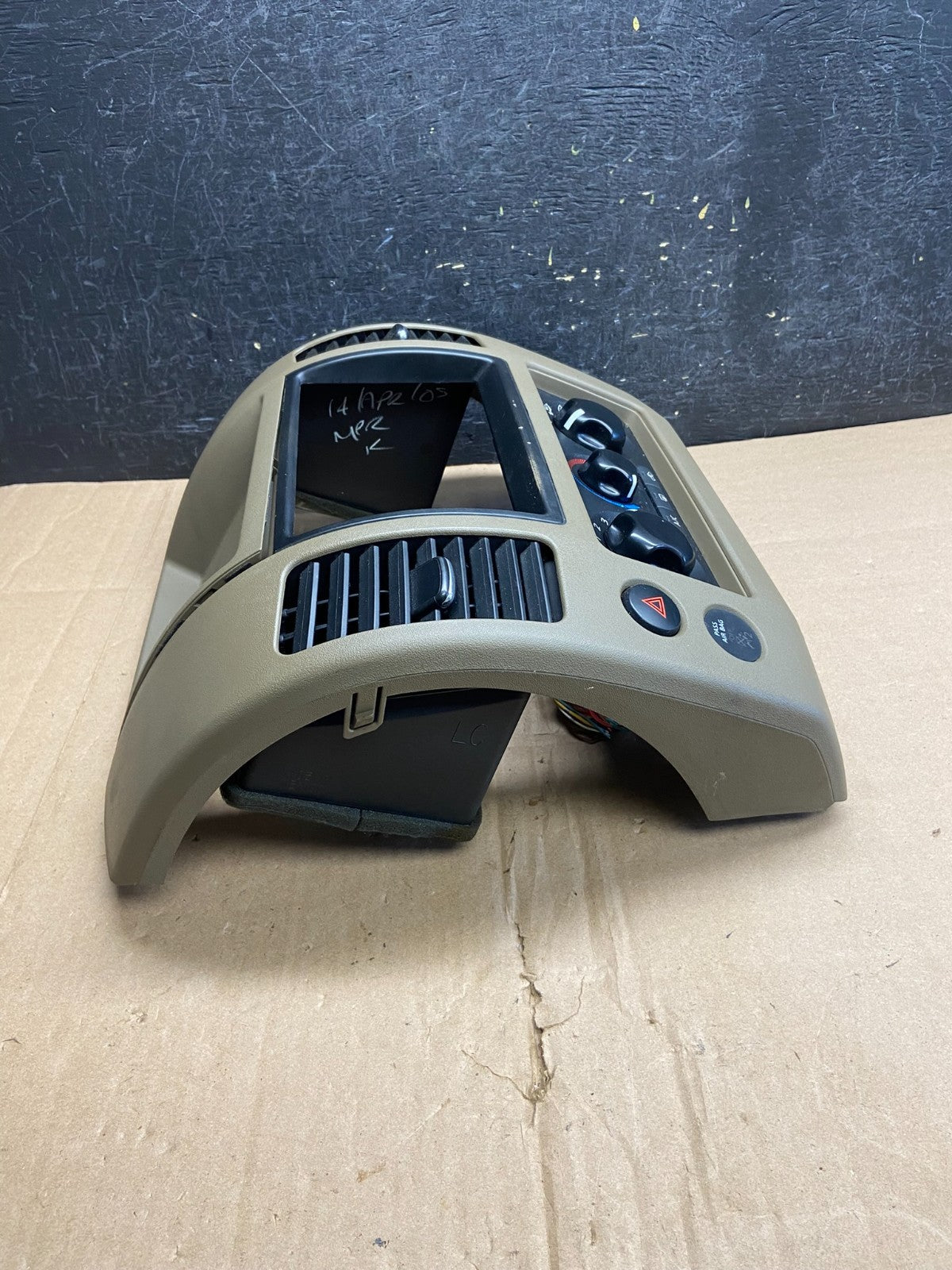 2005-2008 Nissan Pathfinder Radio A/C Heat Temperature Climate Control AI6054 DG1