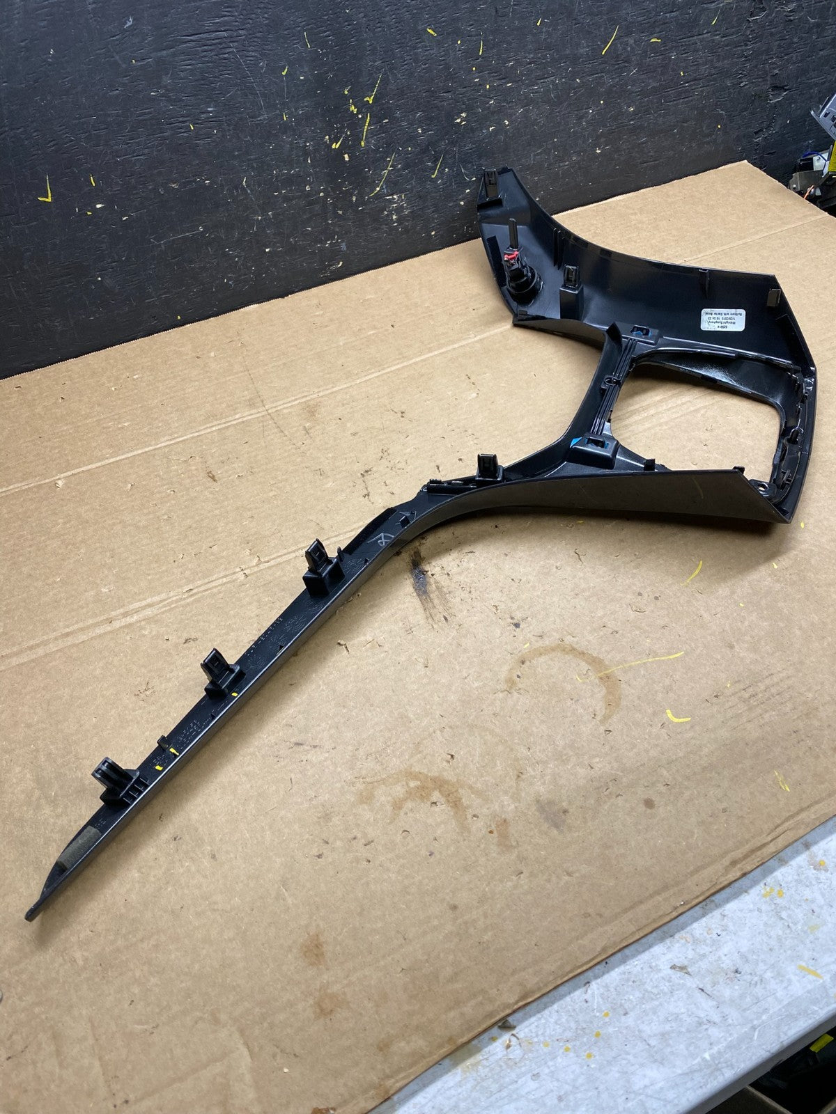 2013 - 2016 Ford Escape Center Dash Radio Gear Shifter Panel Bezel Trim w6576 DG4