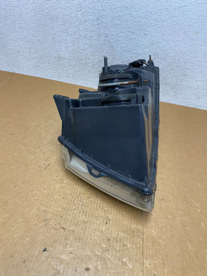 2003 - 2006 Ford Expedition Right Passenger Side Headlight Halogen AD9295 DW9