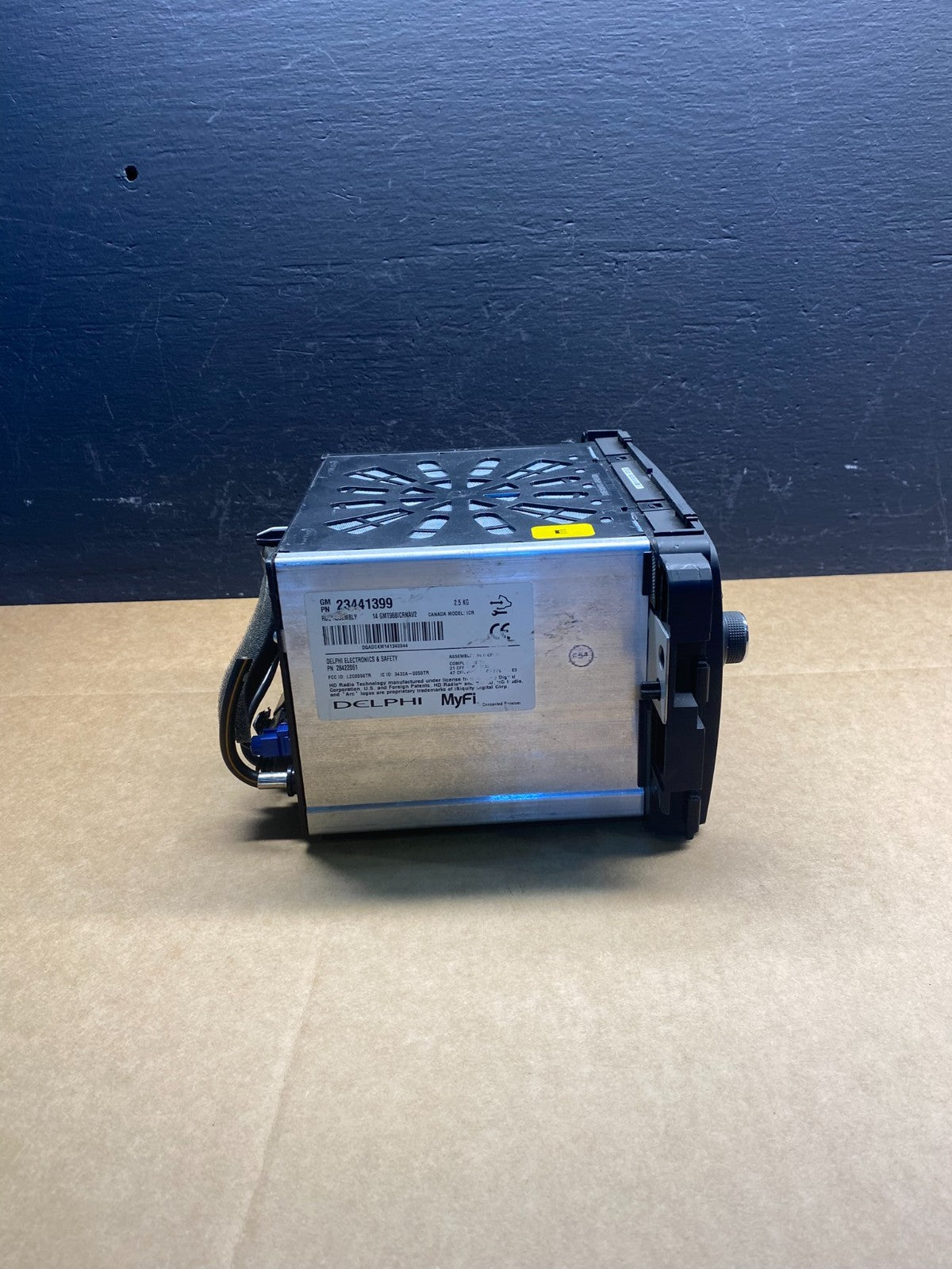 2013 2014 GMC Acadia Radio Display Screen AM/FM AUX OEM AC2720 DG2