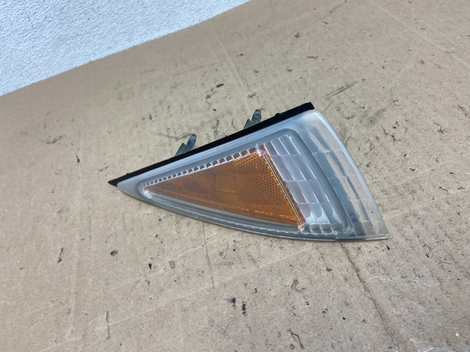 1995 - 1999 Chevrolet Cavalier Right Passenger Turn Signal AE6432 DG1