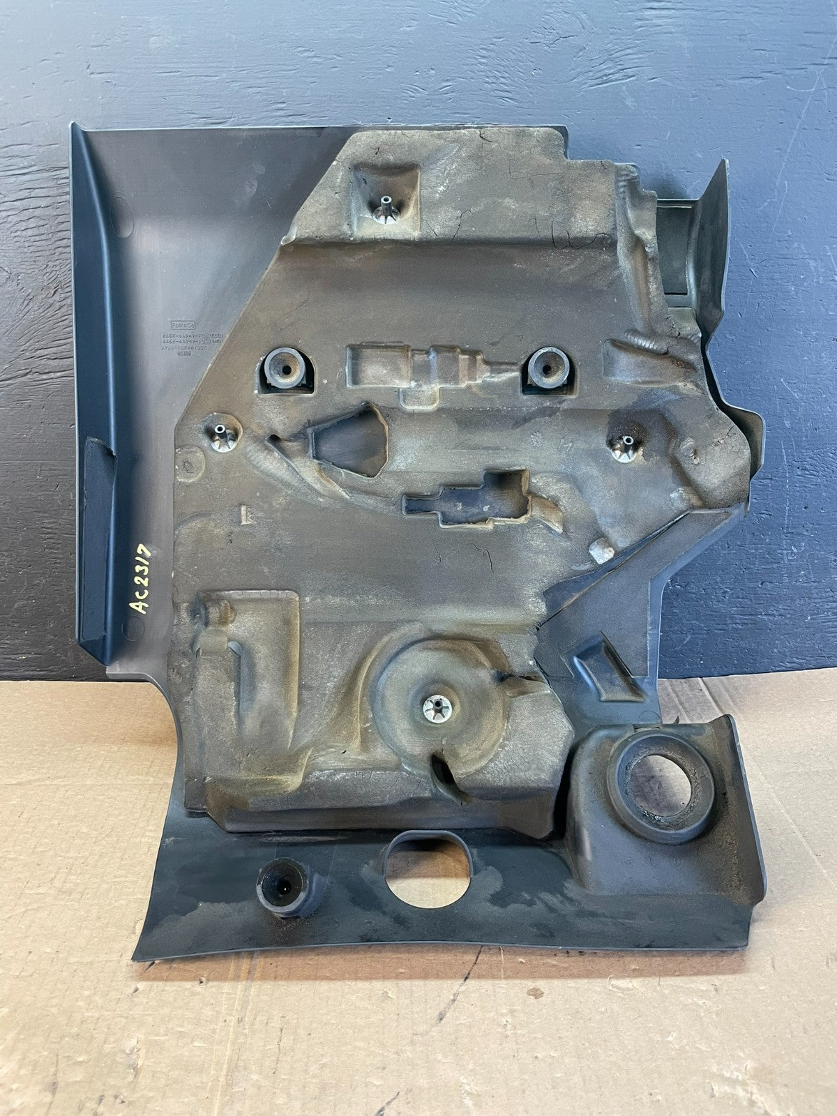 2010 to 2019  Lincoln MKS 3.7L Engine Motor Cover ac2317 DG3