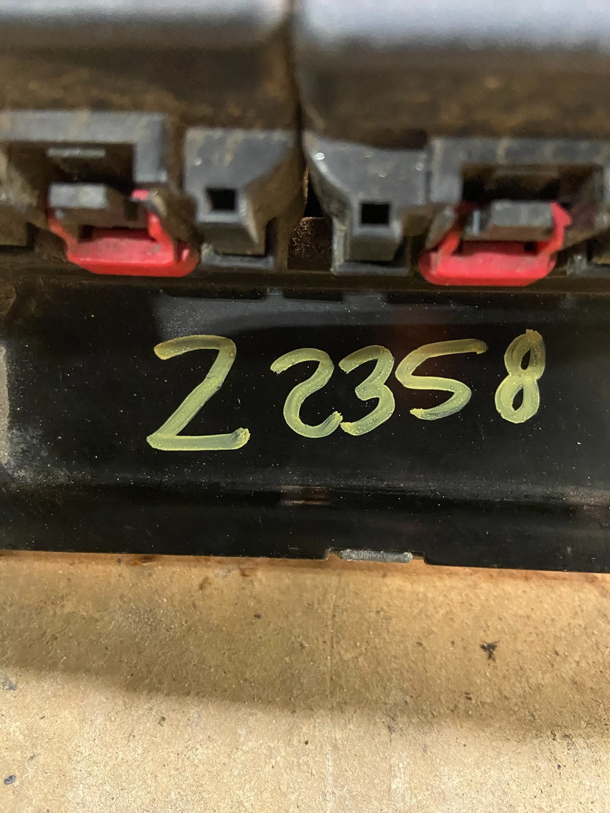 2007 Dodge Magnum Charger Chrysler 300 2.7L Engine Control Unit ECU Z2358 DG4