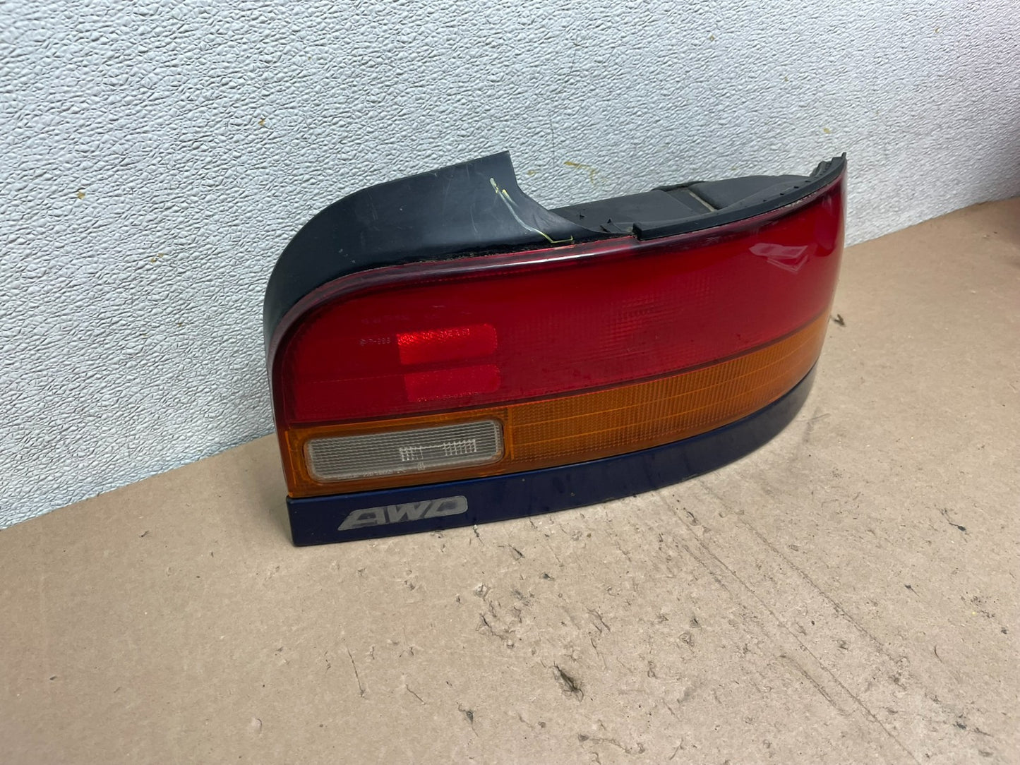 1993 to 2001 Subaru Impreza Sedan Right Passenger RH Tail Light Oem q4659 DG2