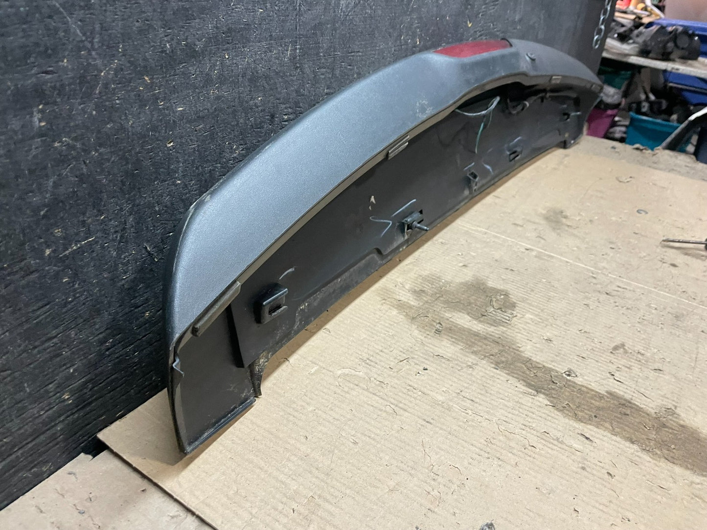 2007 to 2010 Jeep Compass Spoiler 3RD Third Break Light Rear OEM X3460 DG7