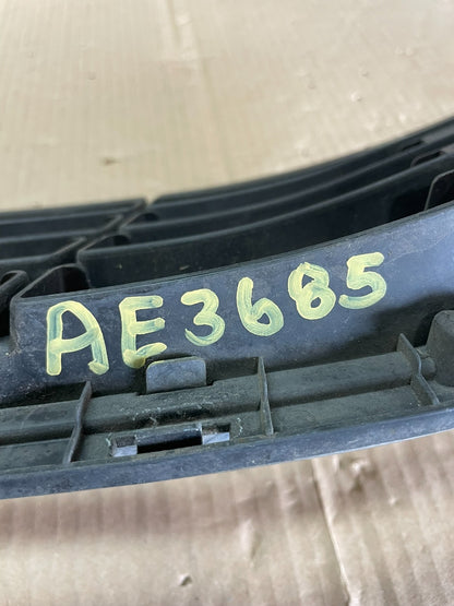 2014 to 2016 Hyundai Elantra Front Bumper Lower Grill Grille AE36855