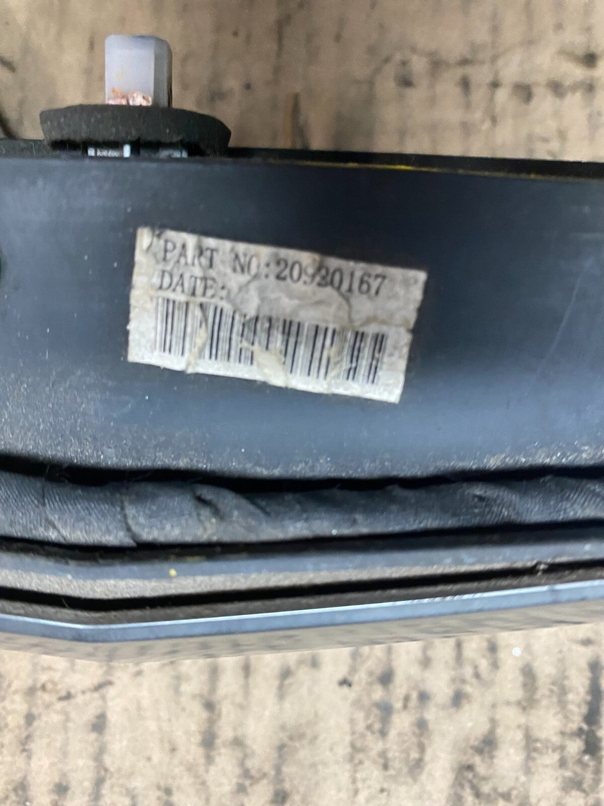 2013 to 2017 Cadillac XTS Trunk Finish Garnish Panel Molding N32948