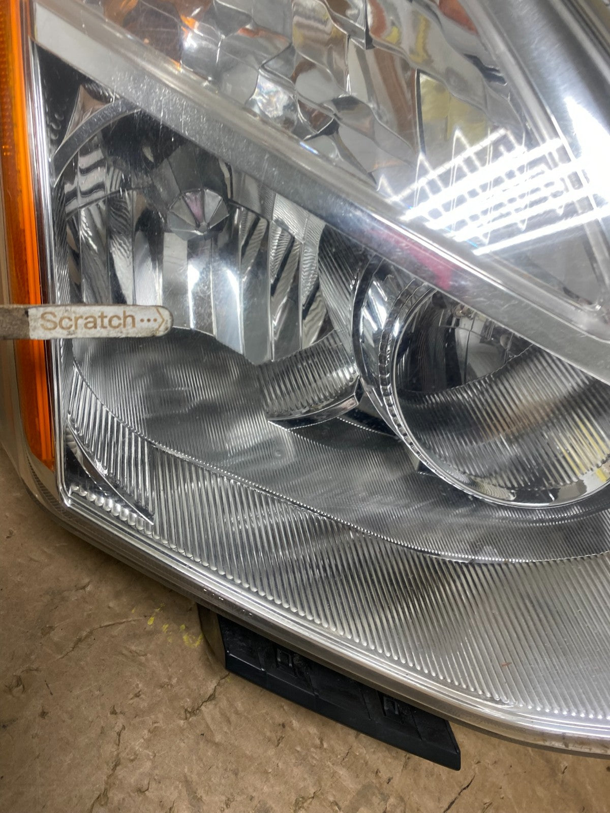 2009-2013 Nissan Rogue Left+Right Side Set Halogen Headlights OEM V6014 DW3