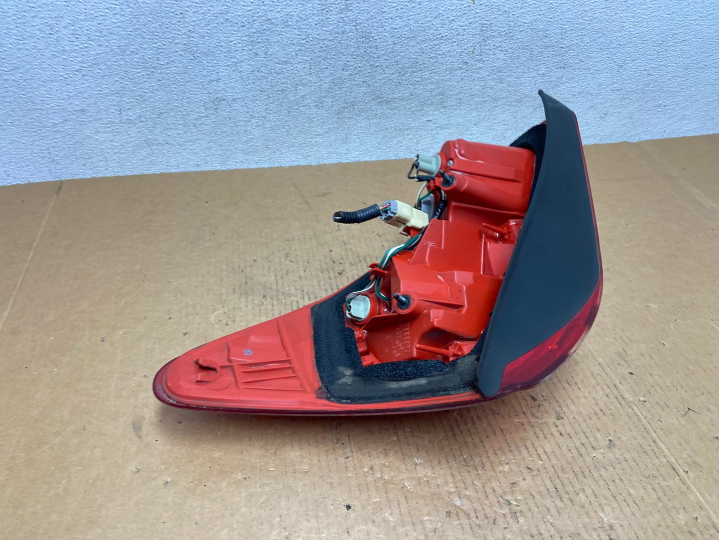 2009 to 2012 Toyota Rav4 Left Driver Lh Side Tail Light AE0529 LK4
