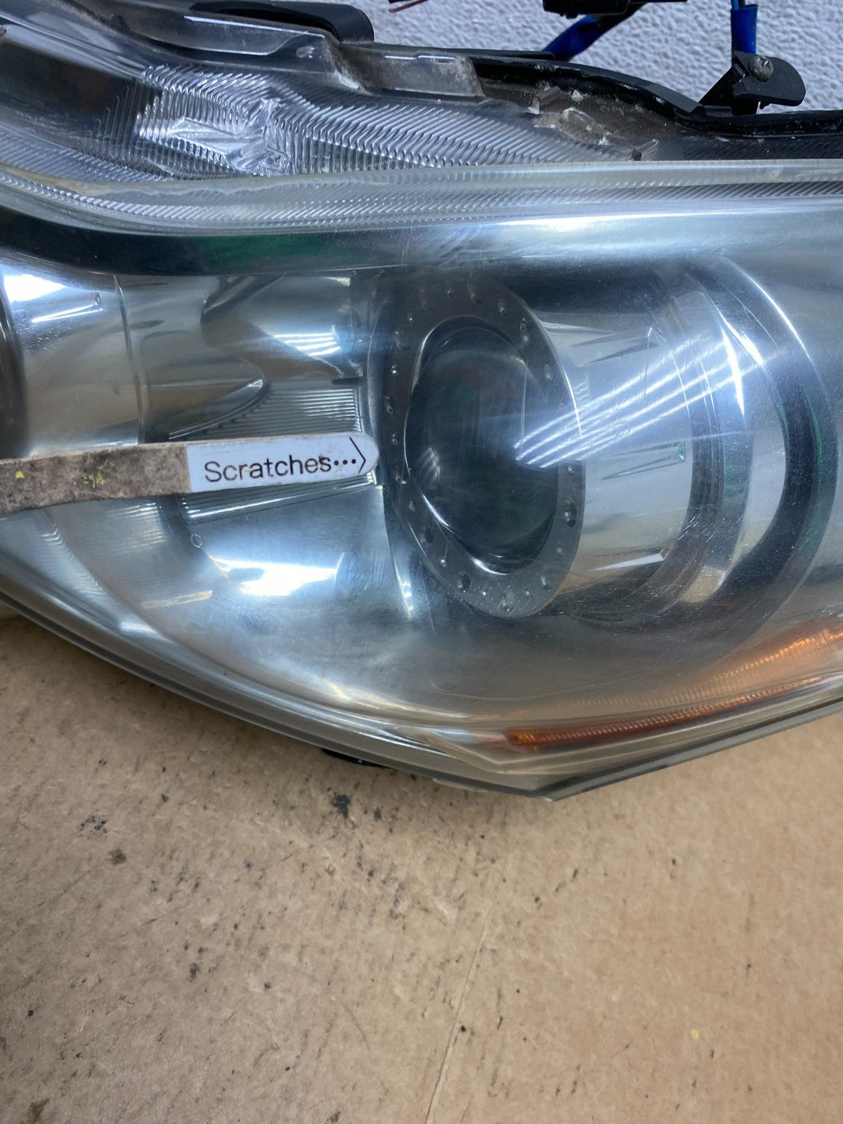 Sedan 4Door 2010 to 2013 Infiniti G37 Left Driver Headlight Xenon AE4828 DW3