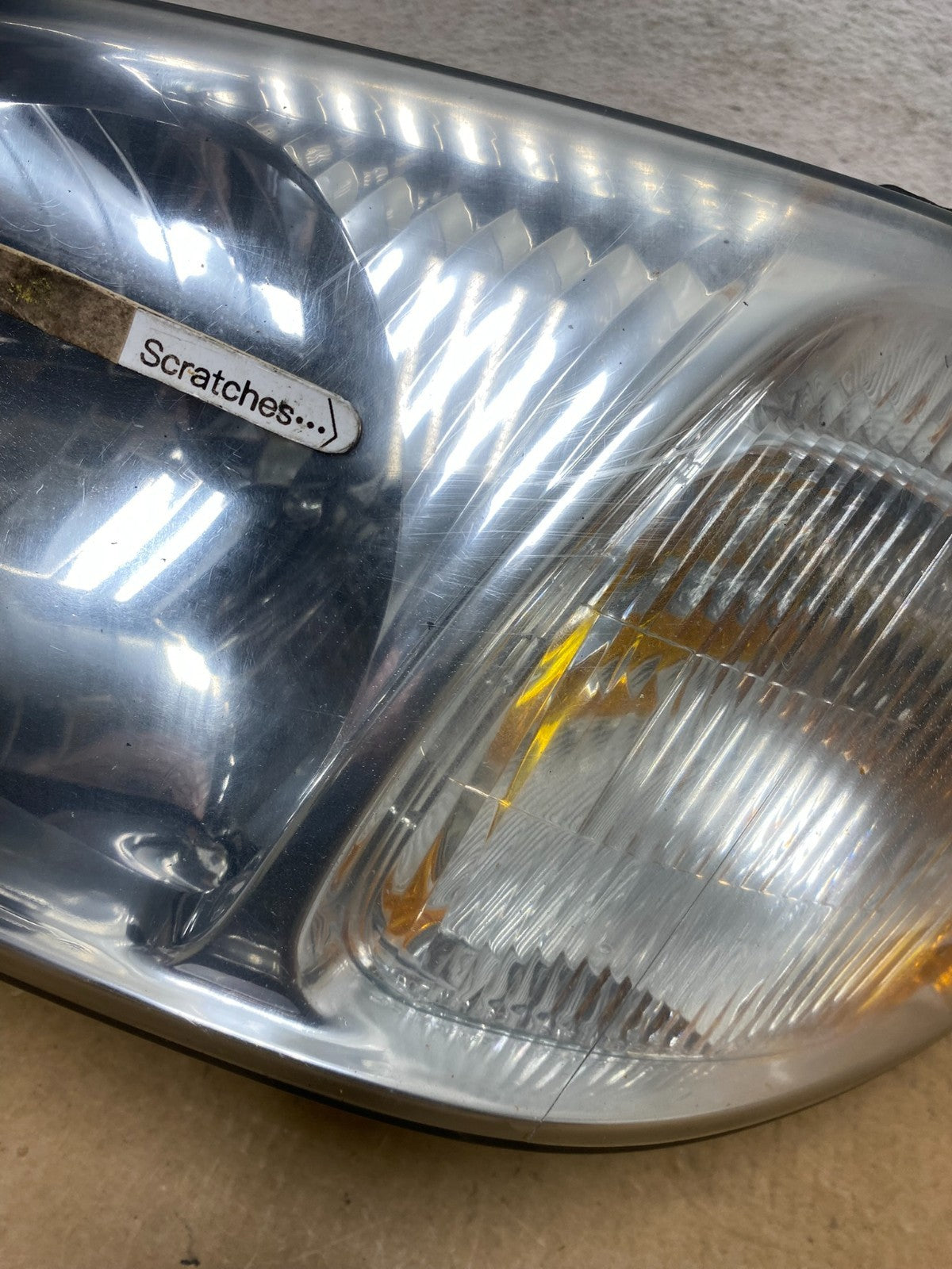 2001 to 2004 Mazda Tribute Left Driver Lh Side Halogen Headlight AE3035 DW3