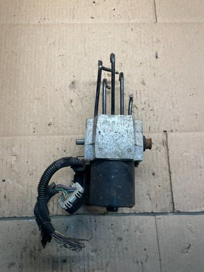 2004-2006 Chevrolet Express ABS Pump Control OEM 13567118 Module V9084 DG2
