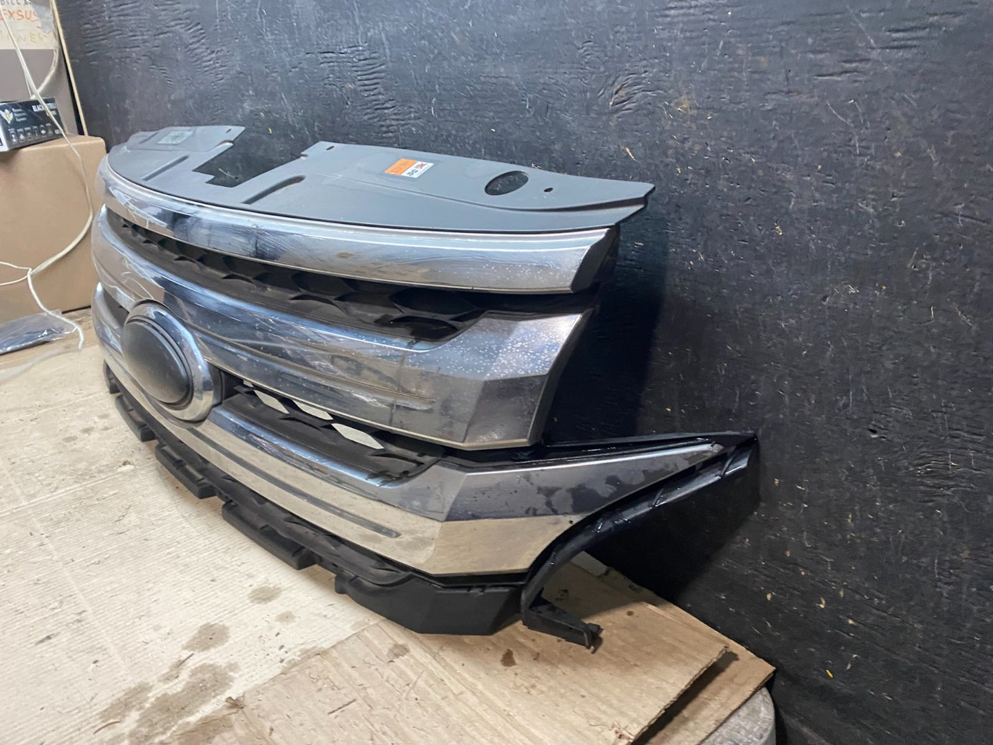 2011 2012 2013 Ford Edge Front Upper Chrome Grille Grill Oem X2934 DG1