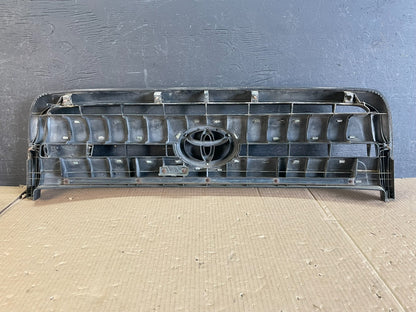 2003-2006 Toyota Tundra Front Upper Grill Grille W/ Emblem AE3763 DG4