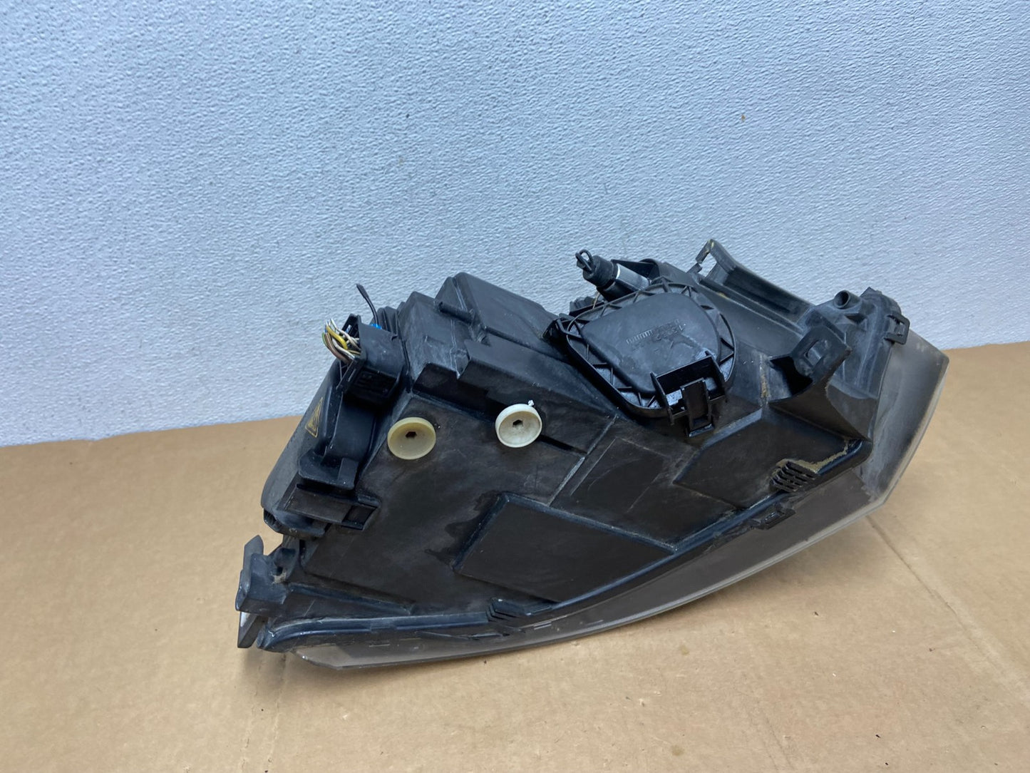 2004-2007 Bmw 645Ci 650I M6 E63 E64 Right Passenger Xenon Headlight AC83827