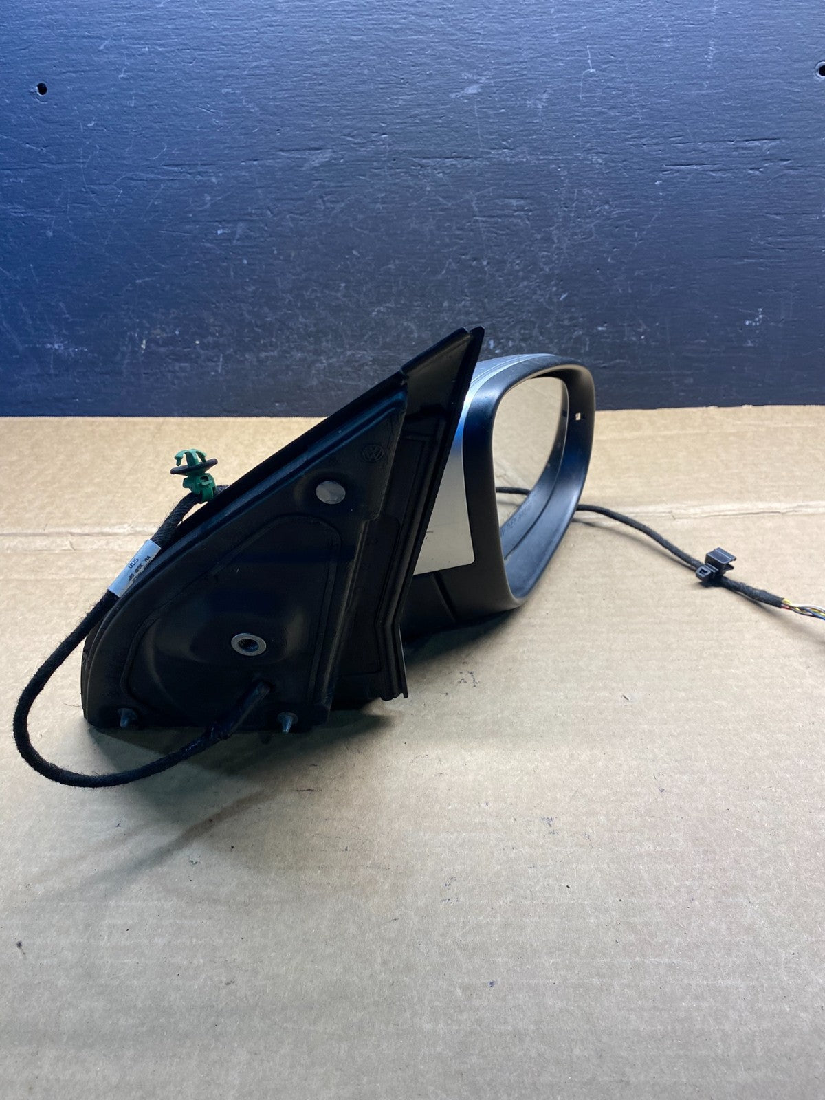 2010-2014 Volkswagen Golf GTI Right Passenger RH View Door Mirror ad3334 DG10