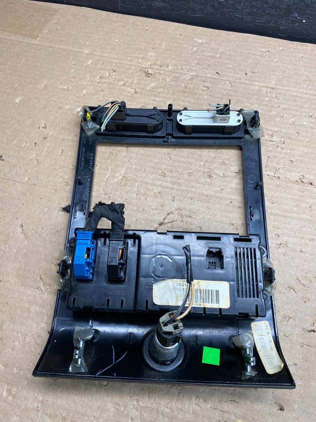 2007 - 2014 Ford Expedition Temperature Climate Control w/ Radio Bezel ag8435 DG5