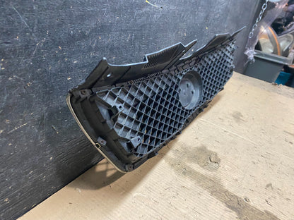 2010 to 2012 Kia Forte Front Upper Bumper Grill Grille X3567 DG5
