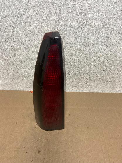1995 to 2002 Cadillac Eldorado Left Driver LH Tail Light AE5066 DG0
