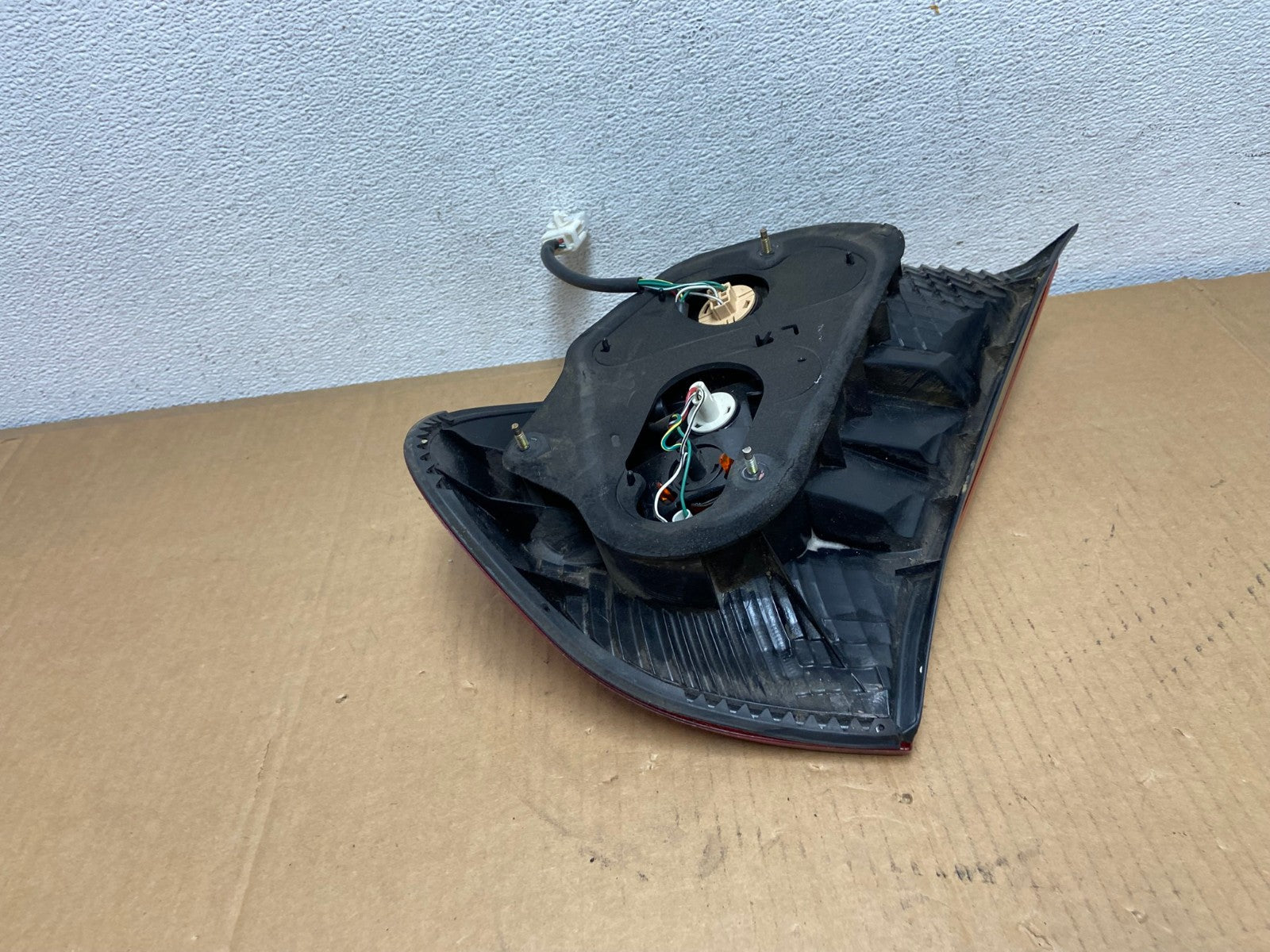 2002 2003 2004 Toyota Camry Left Driver LH Side Tail Light AD0782 LK5