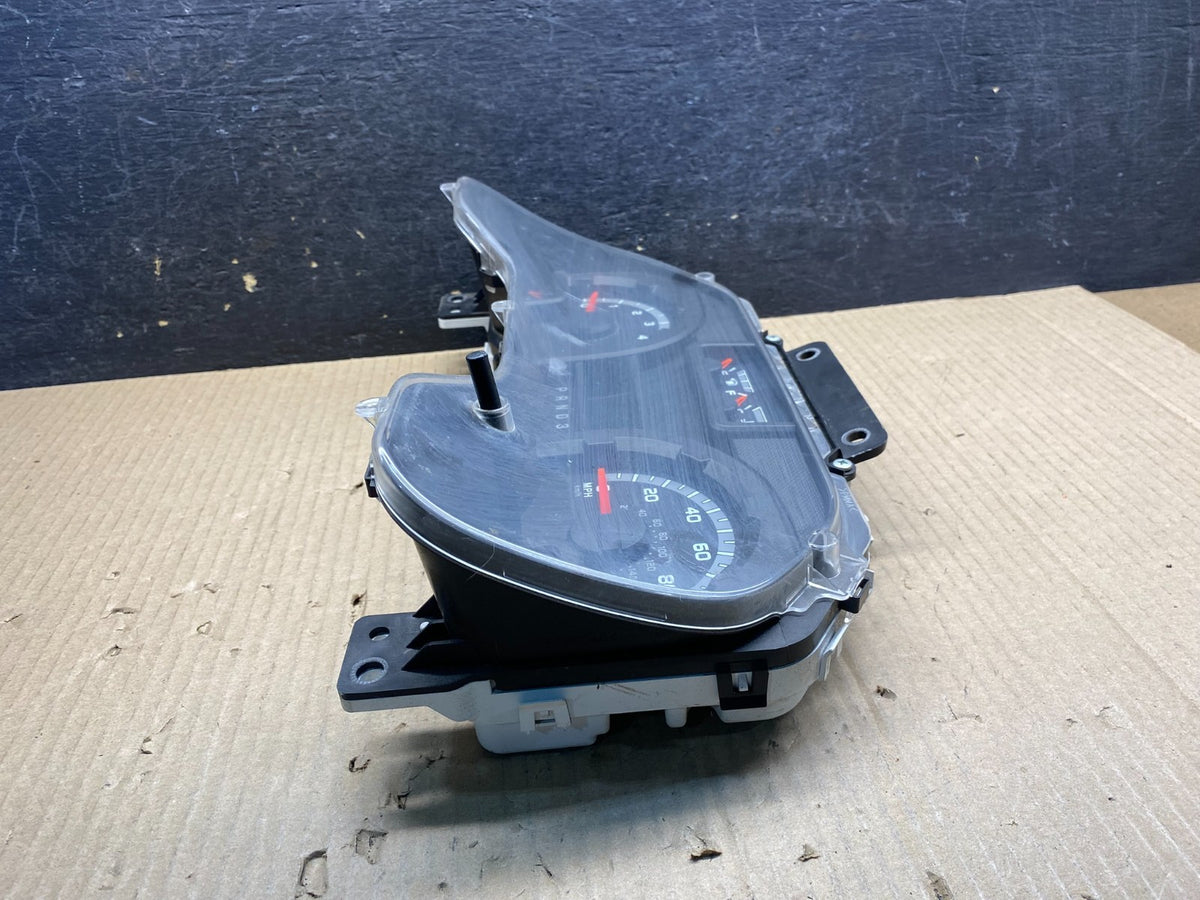 2011 to 2013 Ford E150 E250 E350 VAN Gauge Speedometer Cluster AI4914 DG2